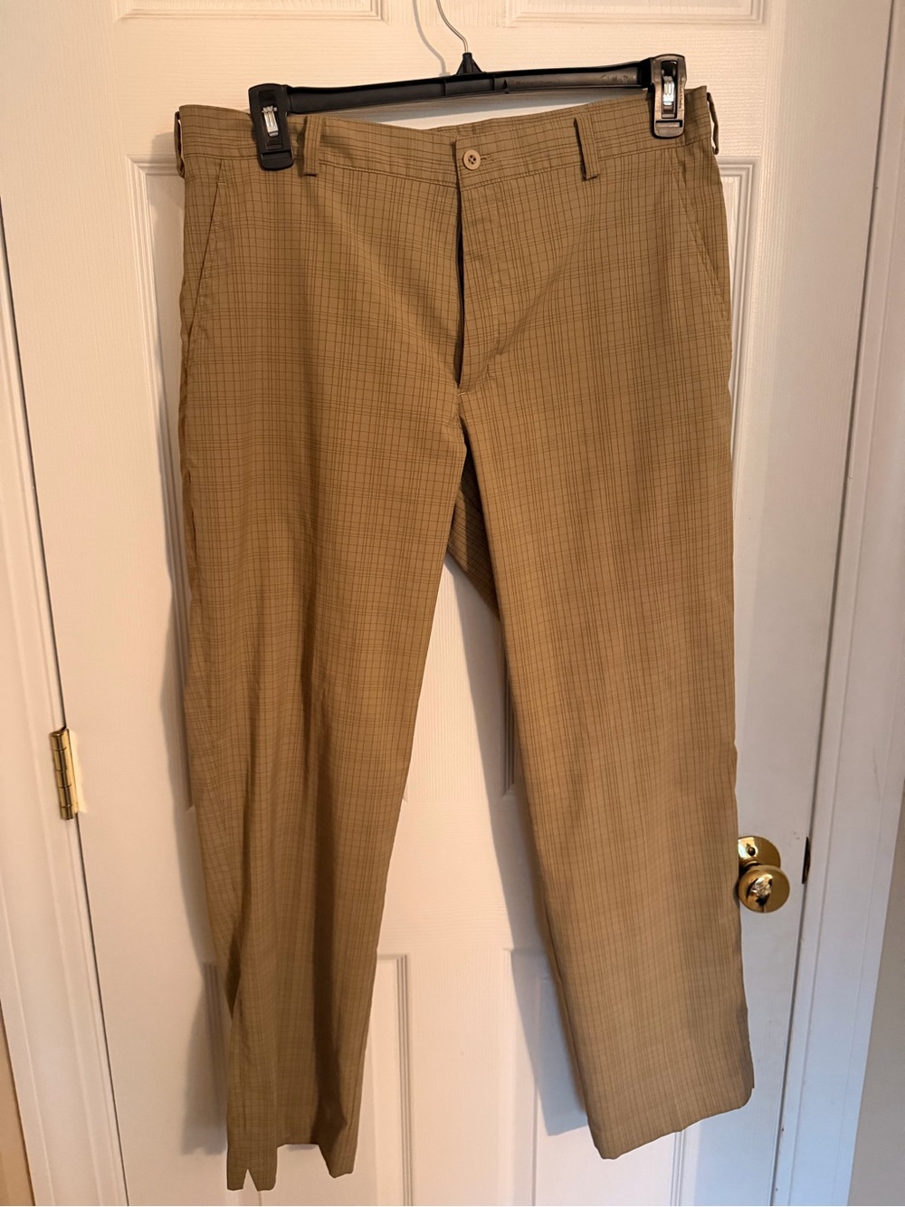 Nike Men's Tan Plaid Dress Pants